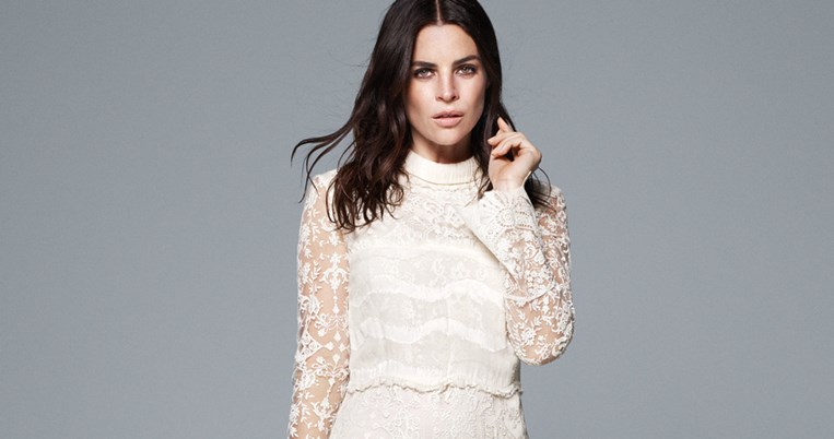 Τα H&M λανσάρουν για πρώτη φορά νυφικά με μούσα τη γοητευτική Τζούλια Ρέστοιν Ρόιτφελντ 