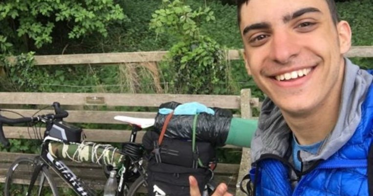 Κλέων εναντίον καραντίνας: Έλληνας φοιτητής επέστρεψε από τη Σκωτία στην Ελλάδα με ποδήλατο