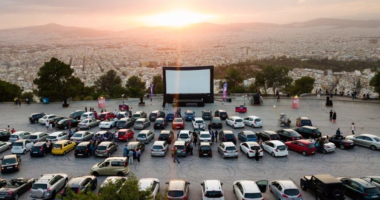 Το City Drive-in μεγαλώνει και μετακομίζει από τον Λυκαβηττό στο ΟΑΚΑ: Το πρόγραμμα προβολών