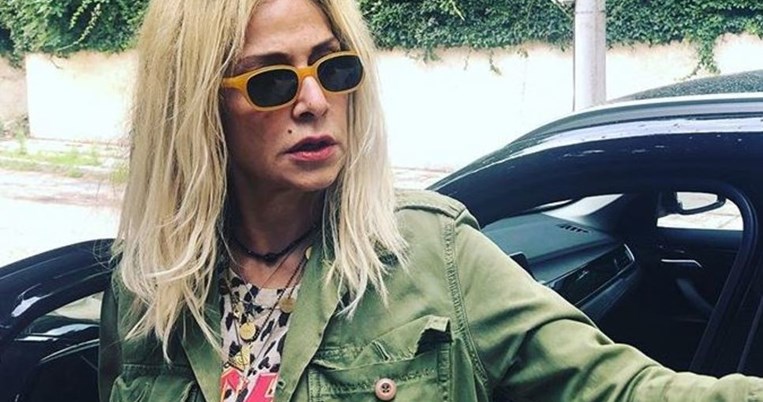 «Όταν δε μπορείς να φας, βγάζεις φωτογραφίες τον εαυτό σου»