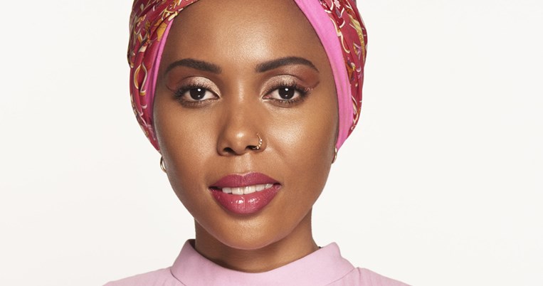 29χρονη που υπέστη ακρωτηριασμό γεννητικών οργάνων έγινε πρέσβειρα ομορφιάς