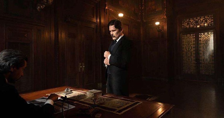 Πρώτο trailer για την περίφημη ταινία Tesla με τον Ίθαν Χοκ