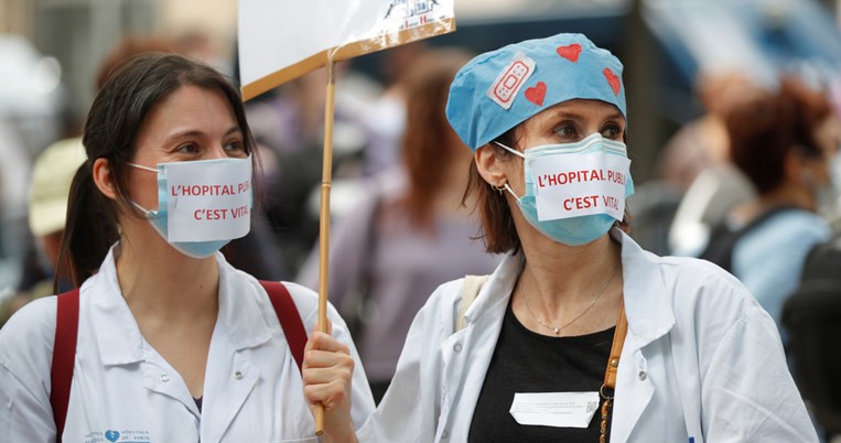 Η Γαλλία δίνει ιστορική αύξηση μισθών στο ιατρικό και νοσηλευτικό προσωπικό ολόκληρης της χώρας
