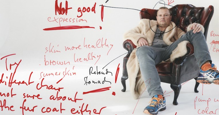 Στην εποχή του κορονοϊού ο Γιούργκεν Τέλερ βρήκε την έμπνευση έξω από το παράθυρό του