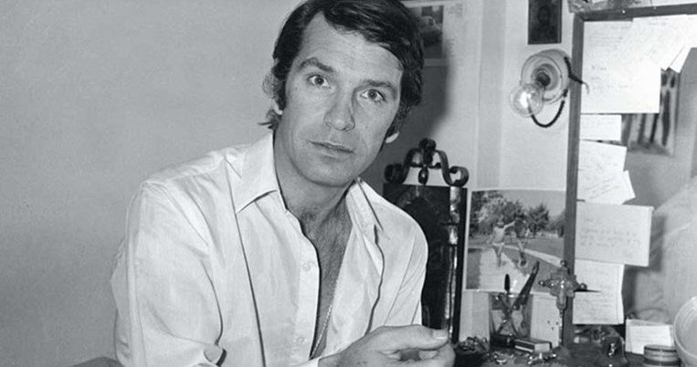 Ο Νίκος Κούρκουλος με την πρώτη γυναίκα του Μελίτα Κουτσογιάννη και τα δύο παιδιά τους -Σπάνια φωτό