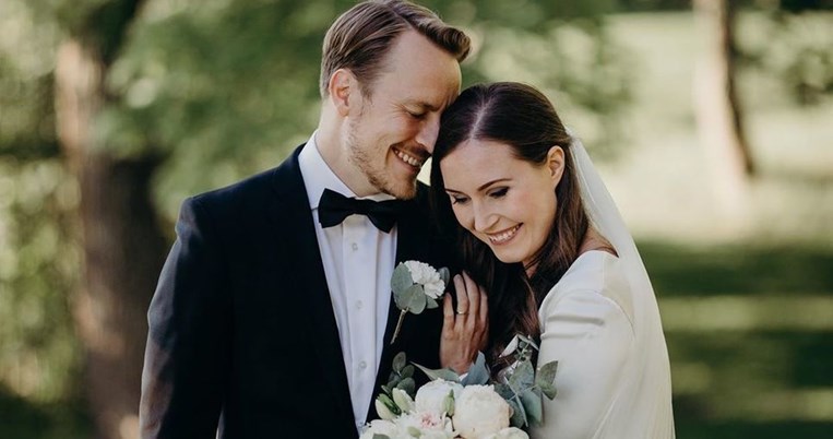 «Μικρή ένιωθα αόρατη»: Η παράξενη ιστορία της Φινλανδής πρωθυπουργού Σάνα Μάριν 