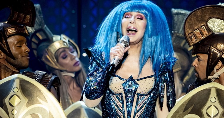 «Βγάζαμε όλη την εβδομάδα με μία κονσέρβα φασόλια, αλλά κάποιες φορές ζούσαμε στο Μπέβερλι Χιλς»