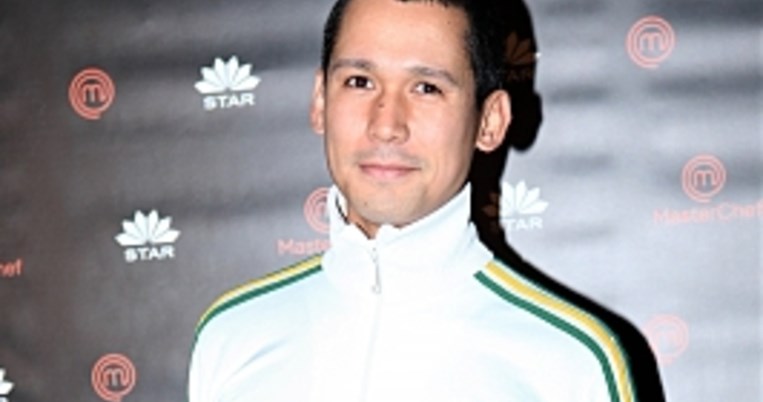 «Στο σχολείο με φώναζαν Fujitsu. Αισθανόμουν λίγο ξένος εδώ αλλά και στην Ιαπωνία»