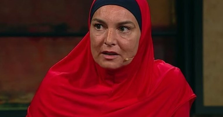 «Τις τελευταίες μέρες δεν έχω τίποτα να φάω γιατί φοβάμαι να βγω στα μαγαζιά. Πεινάω».