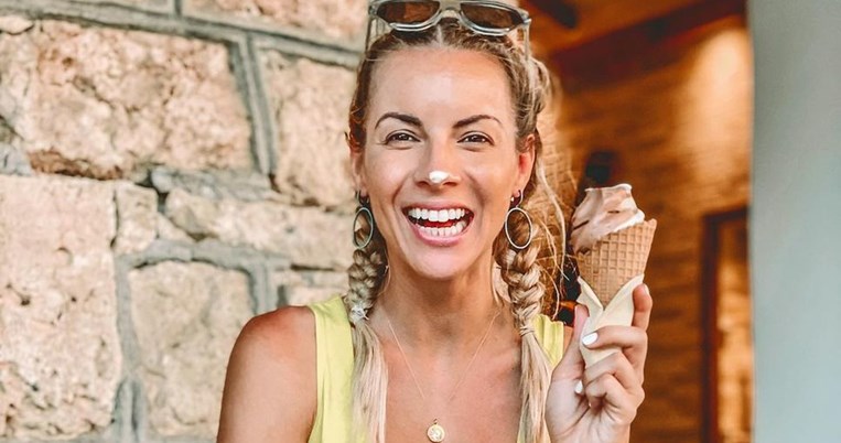 Δύναμη και καλλίγραμμη σιλουέτα: Η Μαρία Λουίζα Βούρου έκανε την πιο εντυπωσιακή και δραστική άσκηση