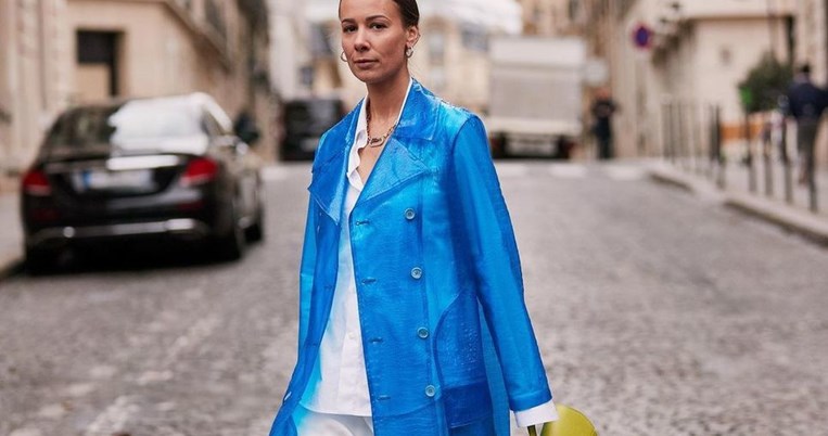 Αυτή ήταν η πρώτη επώνυμη αγορά στη ζωή μου. Σήμερα συνεχίζω να τη φοράω και την αγαπώ όσο καμία