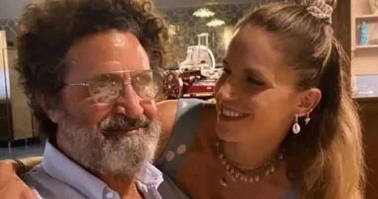 Οι πολύ σπάνιες φωτογραφίες του «μυστικοπαθούς» Φίλιππου Νιάρχου με την κόρη του Ευγενία 