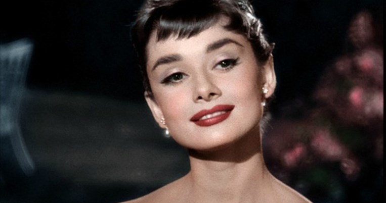 «Μια δια βίου μάχη με τα τραύματα του παρελθόντος της»