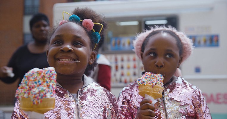 Είναι τα παγωτά απαραίτητα για την ψυχική μας υγεία; Ένας παγωτατζής στη Νέα Υόρη λέει «ναι»