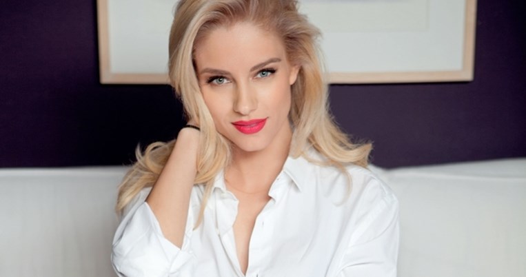 Οι γόβες που σχεδίασε η Δούκισσα Νομικού πηγαίνουν με όλα σας τα ρούχα. Ναι, με όλα