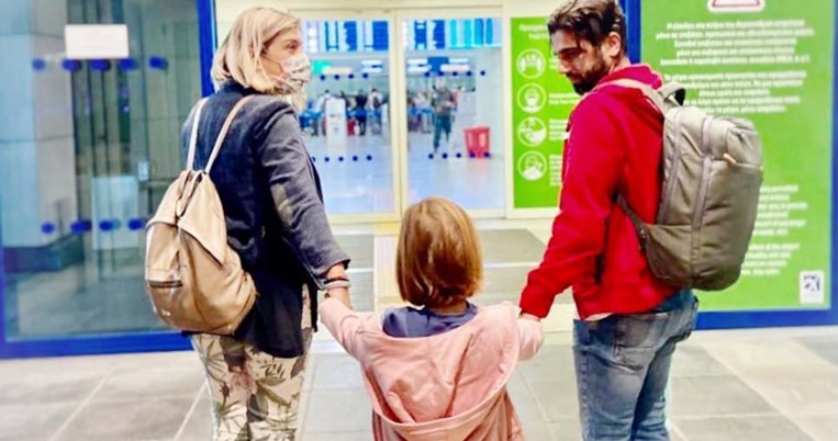 «Έγινε το παιδί όλων μας»: Η 7χρονη Αναστασία ξεκινάει το ταξίδι της ζωής της στις ΗΠΑ