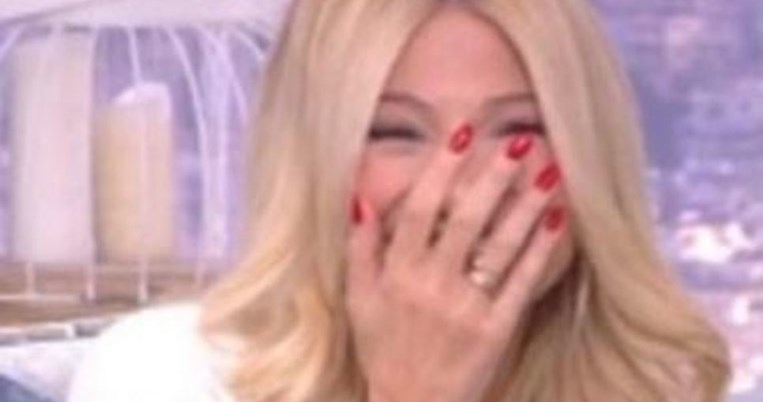 «Και τώρα, μιλάτε ακόμα;» H Φαίη Σκορδά ρώτησε τον Πανταζή αν μιλάει ακόμα με τον Τζιάνι Βερσάτσε