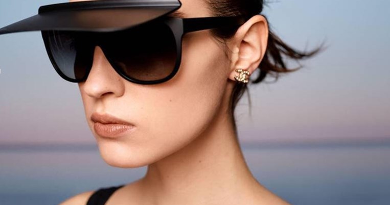 Με το βλέμμα στο 2021: Η νέα συλλογή γυαλιών ηλίου Chanel είναι μια μπαλάντα για τη Μεσόγειο