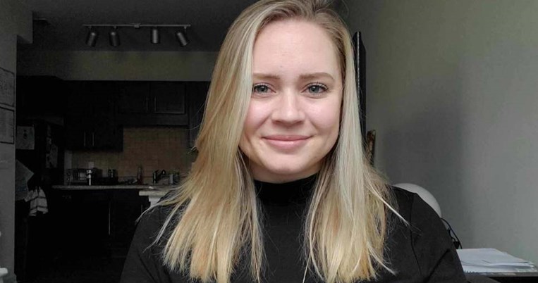 «Φαινομενικά ήμουν μια μαθήτρια άριστη σε όλα αλλά είχα κατάθλιψη. Το κατάλαβε μια καθηγήτριά μου»