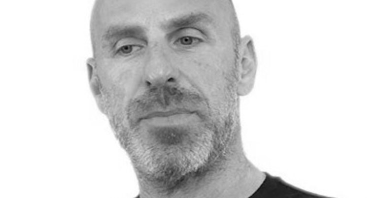 «Τελειώνει η διδακτική ώρα και βλέπω το χαμόγελο στο πρόσωπο της κόρης μου να σχηματίζεται»