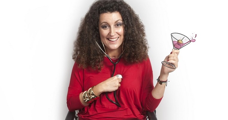 Ξορκίζουμε το κακό, υποδεχόμαστε το 2021. Με το χιούμορ της Βρανά σε νέα παράσταση live streaming 