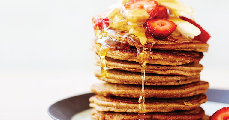 Pancakes χωρίς αβγά και γάλα. Εύκολα, πεντανόστιμα και vegan 