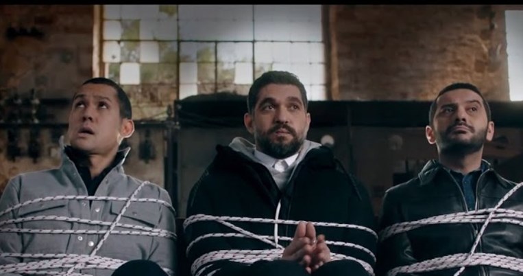 «Έστειλα μήνυμα στο 13033 με κωδικό ΠΑΣΟΚ»: Tρολάρισμα Κουτσόπουλου για νέο τρέιλερ Masterchef