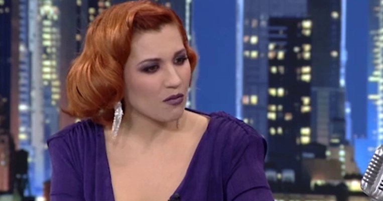 «Η μάνα μου ήταν ψυχικά ασθενής. Έχει βάλει τιρμπουσόν και μαχαίρι στο λαιμό του αδερφού μου»