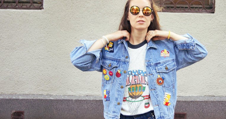Άλλαξε τα τζιν σου με σιδερότυπα στολίδια, όπως έκαναν στα 80s
