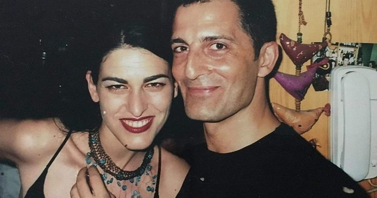 «Θα ταξιδέψεις ανάλαφρος»: Ο αποχαιρετισμός της Ψυχούλη στον «αδερφό» της, που έφυγε 62 ετών