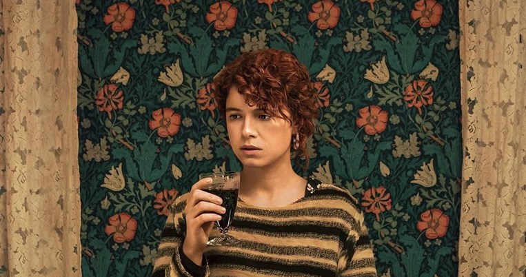 «Γυμνή του θύμιζα την Ούμα Θέρμαν στα νιάτα της, μια "συμπιεσμένη" Ούμα Θέρμαν» 