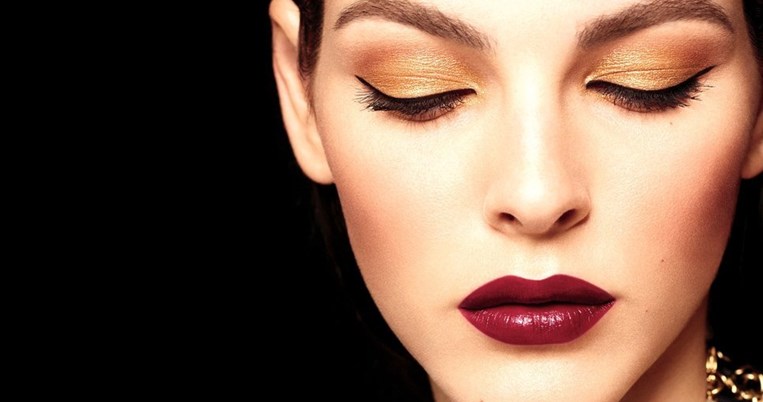 Νεσεσέρ που ευωδιάζει πολυτέλεια: Νέα αρώματα, προϊόντα μακιγιάζ και περιποίησης σώματος Chanel