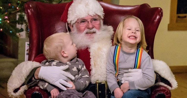 Ένα 6χρονο αγοράκι γράφει γράμμα στη Pfizer για να ζητήσει εμβόλιο για τον Άγιο Βασίλη