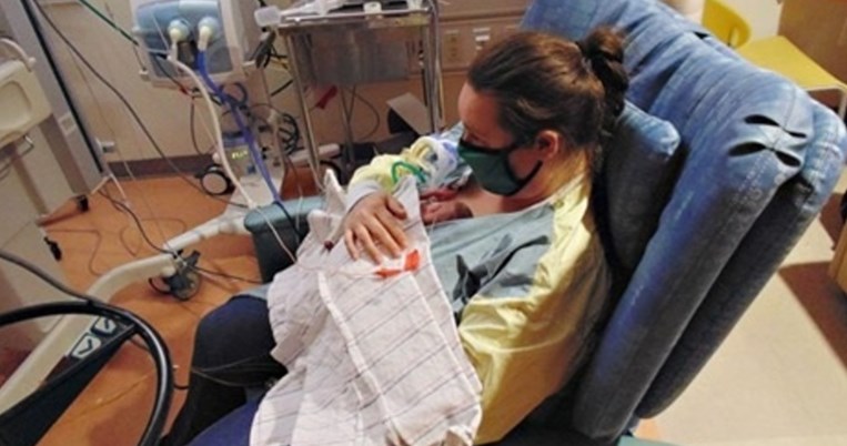 «Μωρό θαύμα»: Γεννήθηκε στις 21 εβδομάδες, οι γιατροί έδιναν στους γονείς 0% πιθανότητες επιβίωσης