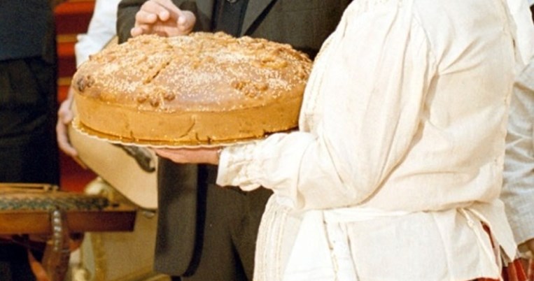 Η πιο δύσκολη βασιλόπιτα στην Ελλάδα. Αλμυρή και γλυκιά μαζί, θέλει έντεκα ώρες προετοιμασίας