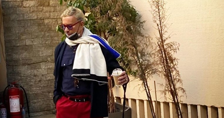 «Μήπως έπρεπε και γω να είμαι Dubai, έτσι για να δίνω το καλό παράδειγμα στη χώρα μου;»