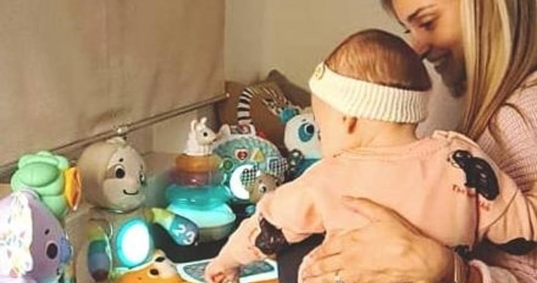 Μαμά για δεύτερη φορά: Η Βασιλική Μιλλούση δείχνει το σώμα της έναν μόλις μήνα μετά τη γέννα