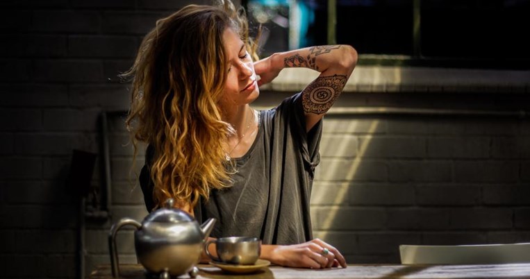 Έλληνας ψυχολόγος σε βοηθάει να ανακαλύψεις τι τύπος στρες είσαι και πώς θα αντιμετωπίσεις το άγχος