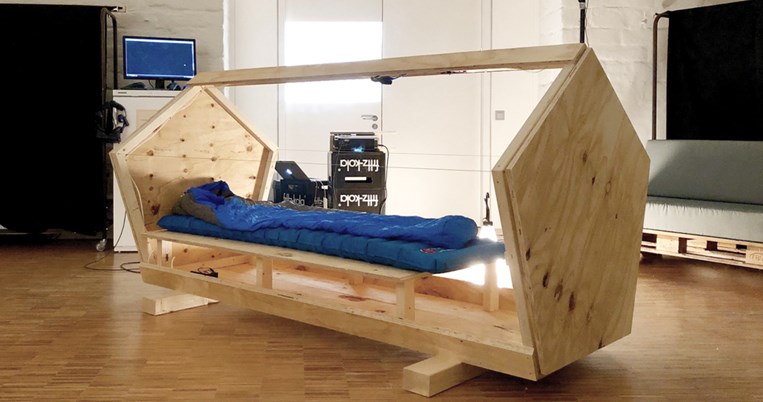 Γερμανική πόλη τοποθετεί για αστέγους φουτουριστικές καμπίνες με αυτόνομη θέρμανση