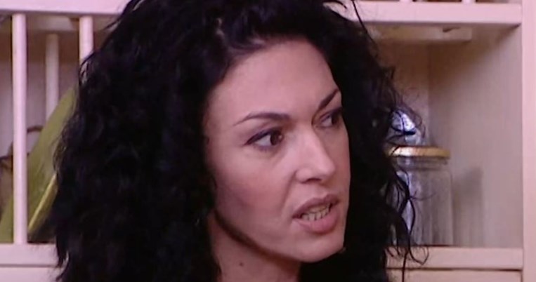 «Δέχτηκα σεξουαλική βία την ώρα της παράστασης. Με έστειλε μέχρι την ψυχιατρική κλινική»