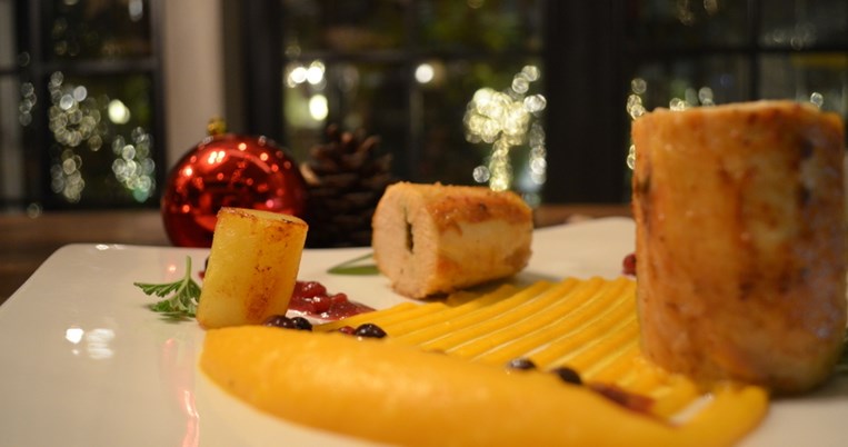 Ο Βασίλης Αλβανίδης, σεφ του «Yellow», μας λέει πώς να φτιάξουμε το πιάτο των Χριστουγέννων