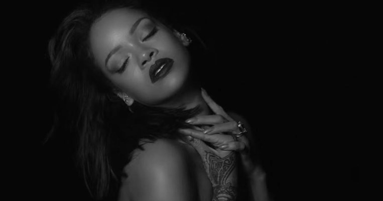 Η Rihanna σπάει όλα τα ρεκόρ στο Youtube. Δείτε πόσοι παρακολουθούν τα video της