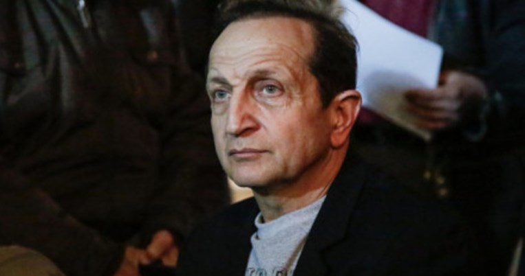 Η συγκινητική στιγμή που η Σοφία Μπεκατώρου πέφτει στην αγκαλιά του Σπύρου Μπιμπίλα