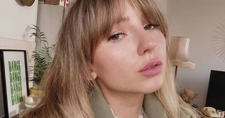 Καρδιά, οβάλ, τετράγωνο: Ποιές αφέλειες σού ταιριάζουν ανάλογα με το σχήμα του προσώπου σου