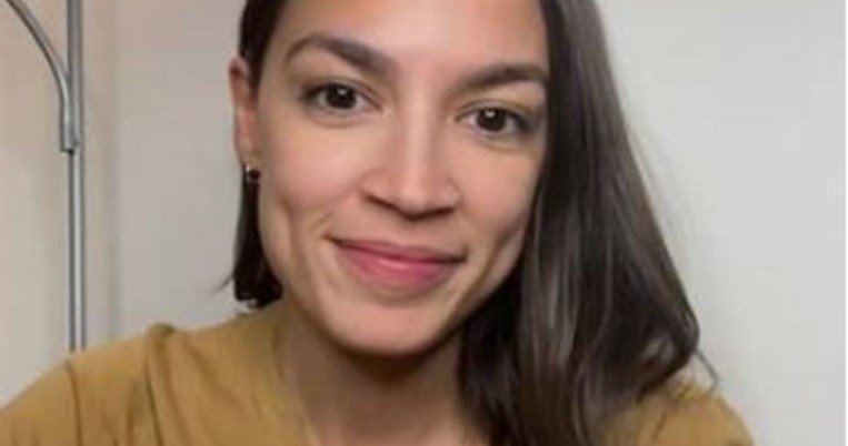 Long Bob: 10 λόγοι για να αντιγράψετε το νέο κούρεμα της Alexandria Ocasio-Cortez