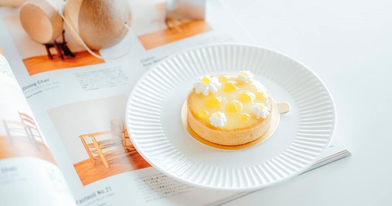 Ο καλύτερος τρόπος να εκμεταλλευτείς τα φρούτα της εποχής: Ευωδιαστή, πεντανόστιμη λεμονόπιτα