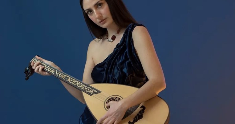 «Θέλω να κάνω ρούχα που ταιριάζουν και φοριούνται απ' οποιοδήποτε σώμα»