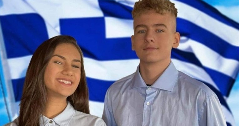 «Ήταν πάρα πολύ δύσκολο για εμάς»: Οι δύο κωφοί μαθητές που είπαν τον Εθνικό Ύμνο στη νοηματική