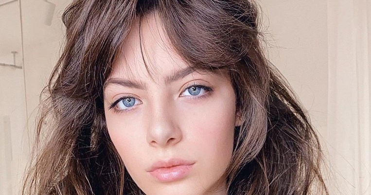 French Disco | Η νέα it τάση στα μαλλιά εμπνέεται από τη γαλλική αισθητική της δεκαετίας του 1970