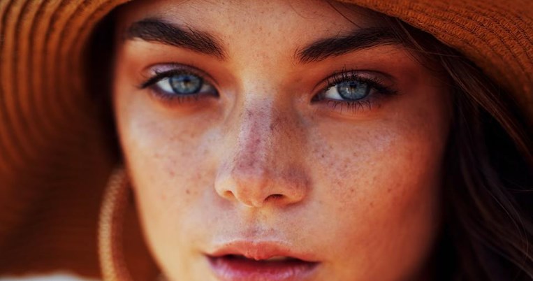 Πλούσια και καλοσχηματισμένα φρύδια: Τα επαγγελματικά μυστικά